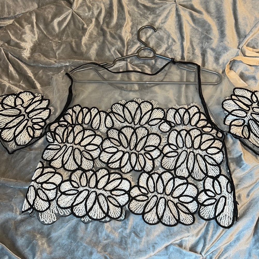 Mesh crop top